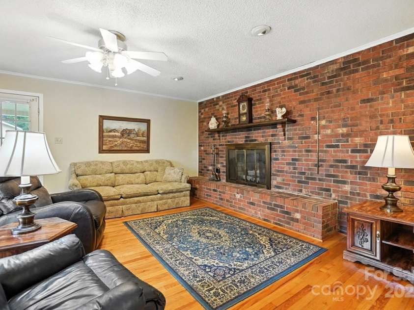 706 Stowe Drive, Lowell, NC 28098.  MLS# CAR4292362, YatesRealty ID 32862. 