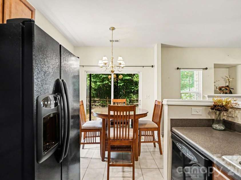 471 Delta Drive, Fort Mill, SC 29715.  MLS# CAR4393682, YatesRealty ID 32863. 