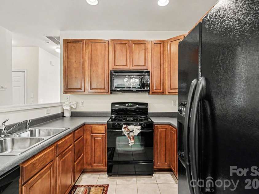 471 Delta Drive, Fort Mill, SC 29715.  MLS# CAR4393682, YatesRealty ID 32863. 