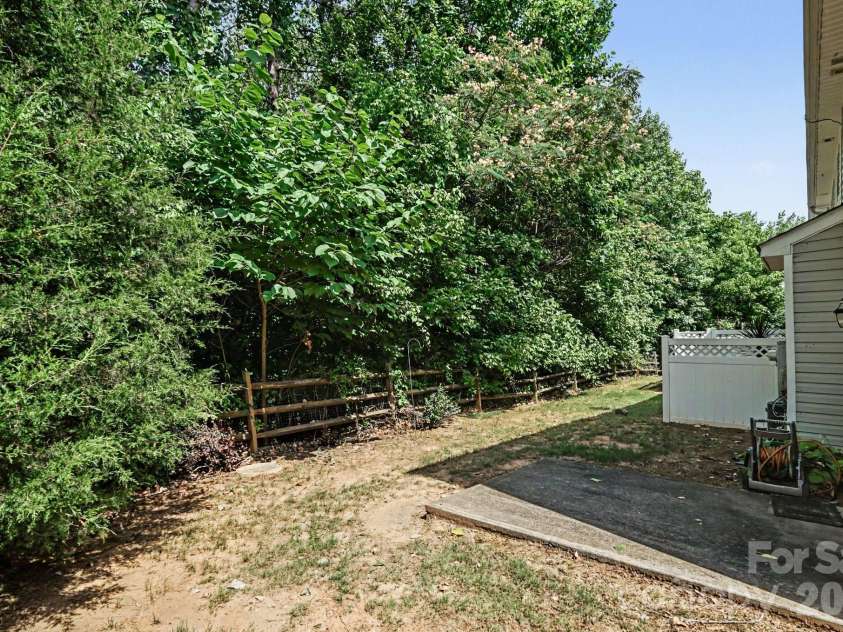 471 Delta Drive, Fort Mill, SC 29715.  MLS# CAR4393682, YatesRealty ID 32863. 