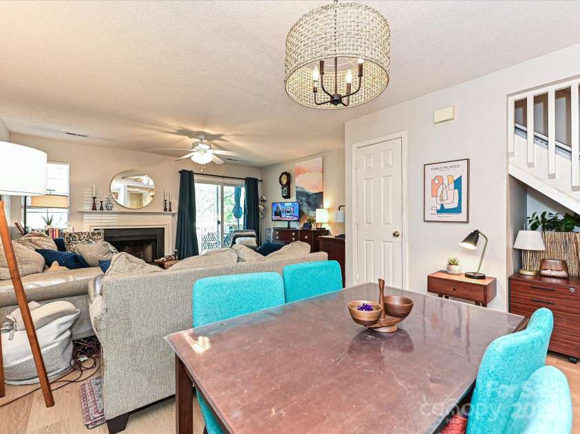 9305 Four Mile Creek Road, Charlotte, NC 28277.  MLS# CAR4244964, YatesRealty ID 32863. 