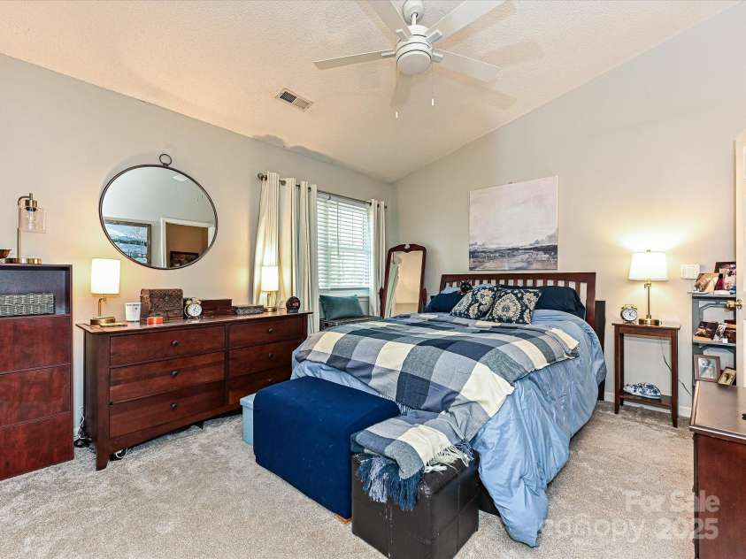 9305 Four Mile Creek Road, Charlotte, NC 28277.  MLS# CAR4244964, YatesRealty ID 32863. 