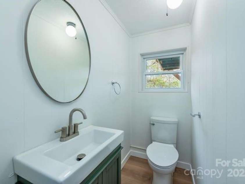236 Haywood Drive, Canton, NC 28716.  MLS# CAR4279977, YatesRealty ID 32865. Half Bathroom in Basement