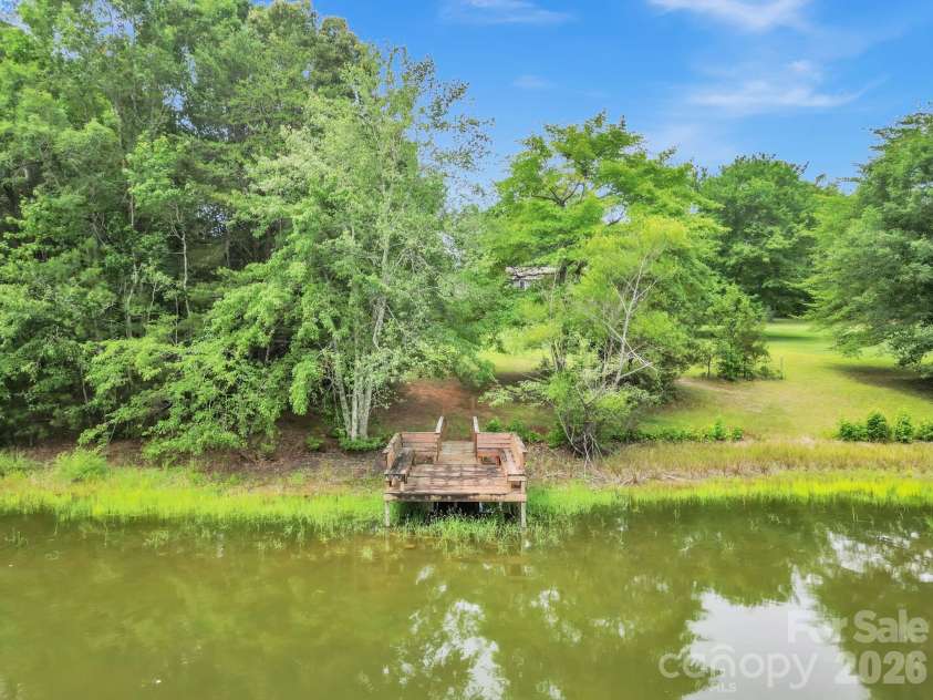 412 Smith Road, Landrum, SC 29356.  MLS# CAR4397235, YatesRealty ID 32865. 