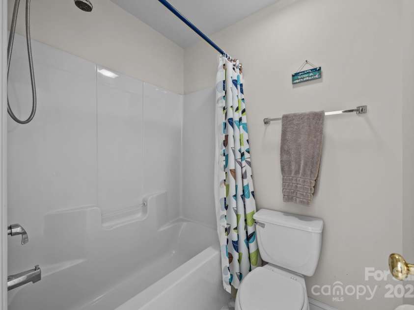 12003 Cobham Court, Huntersville, NC 28078.  MLS# CAR4289284, YatesRealty ID 32867. 