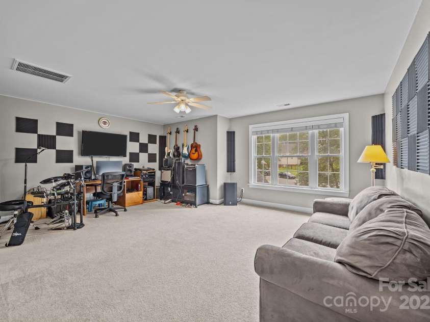 12003 Cobham Court, Huntersville, NC 28078.  MLS# CAR4289284, YatesRealty ID 32867. 
