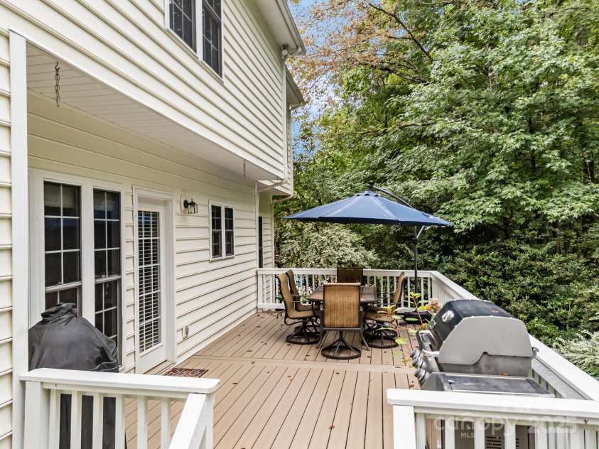 12003 Cobham Court, Huntersville, NC 28078.  MLS# CAR4289284, YatesRealty ID 32867. 