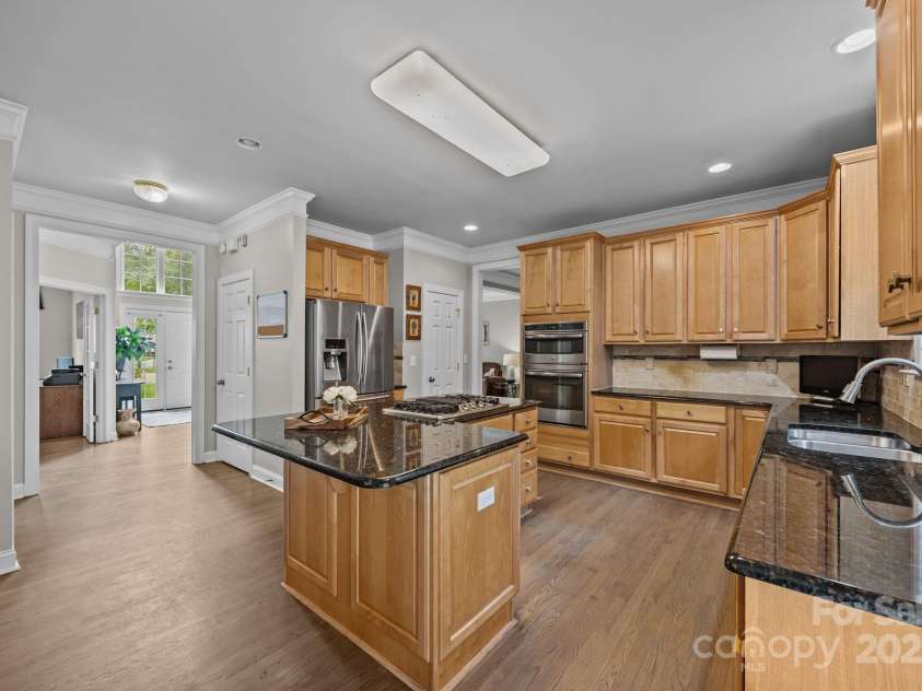 12003 Cobham Court, Huntersville, NC 28078.  MLS# CAR4289284, YatesRealty ID 32867. 