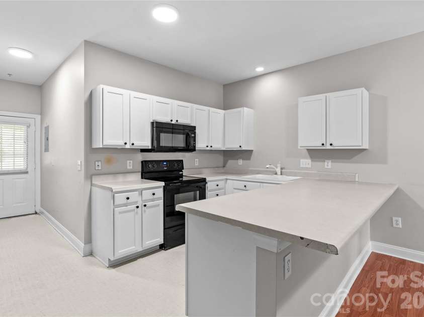 21231 Hickory Street, Cornelius, NC 28031.  MLS# CAR4397477, YatesRealty ID 32869. 