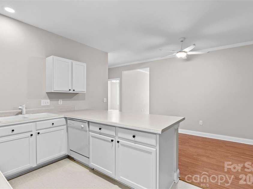 21231 Hickory Street, Cornelius, NC 28031.  MLS# CAR4397477, YatesRealty ID 32869. 