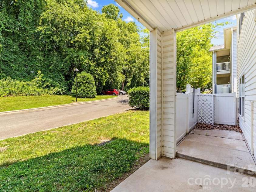 21231 Hickory Street, Cornelius, NC 28031.  MLS# CAR4397477, YatesRealty ID 32869. 