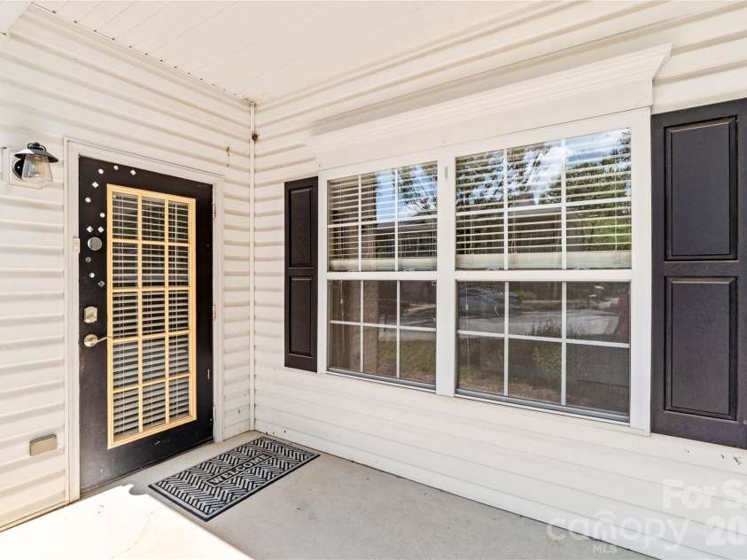 21231 Hickory Street, Cornelius, NC 28031.  MLS# CAR4397477, YatesRealty ID 32869. 