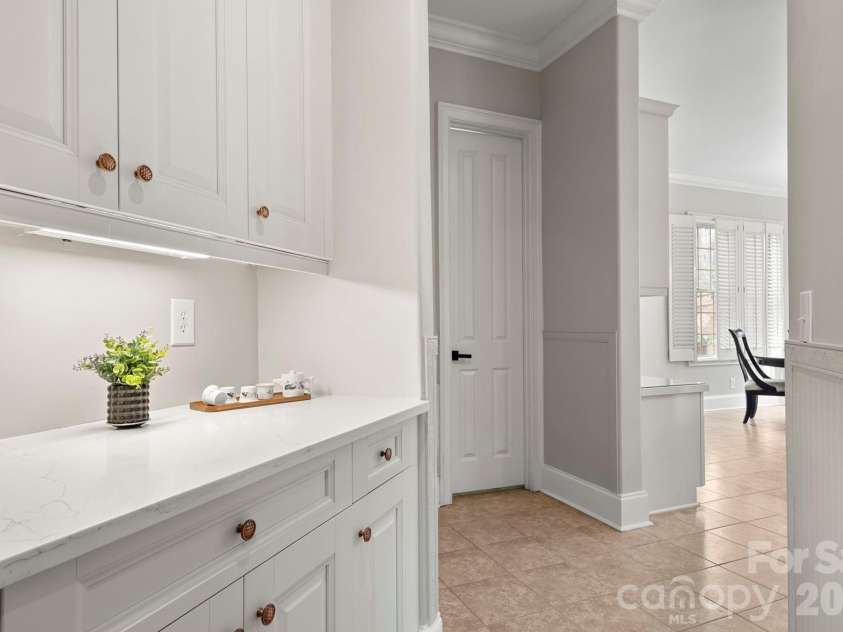 9821 adison gray Lane, Charlotte, NC 28270.  MLS# CAR4348805, YatesRealty ID 3287. 