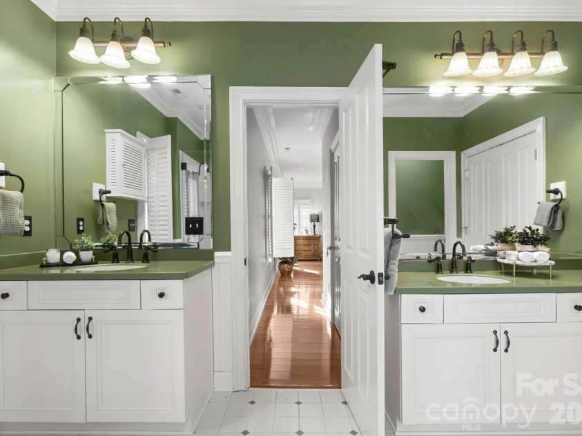 9821 adison gray Lane, Charlotte, NC 28270.  MLS# CAR4348805, YatesRealty ID 3287. 