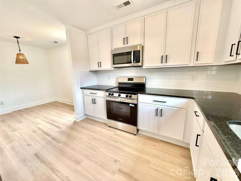 121 Beaver Street, Landis, NC 28088.  MLS# CAR4397337, YatesRealty ID 32870. 