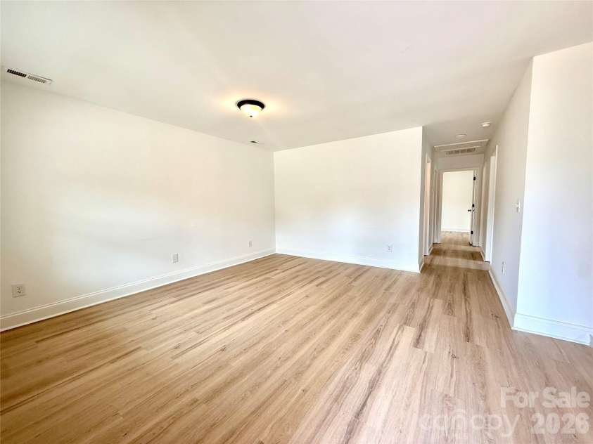 121 Beaver Street, Landis, NC 28088.  MLS# CAR4397337, YatesRealty ID 32870. 