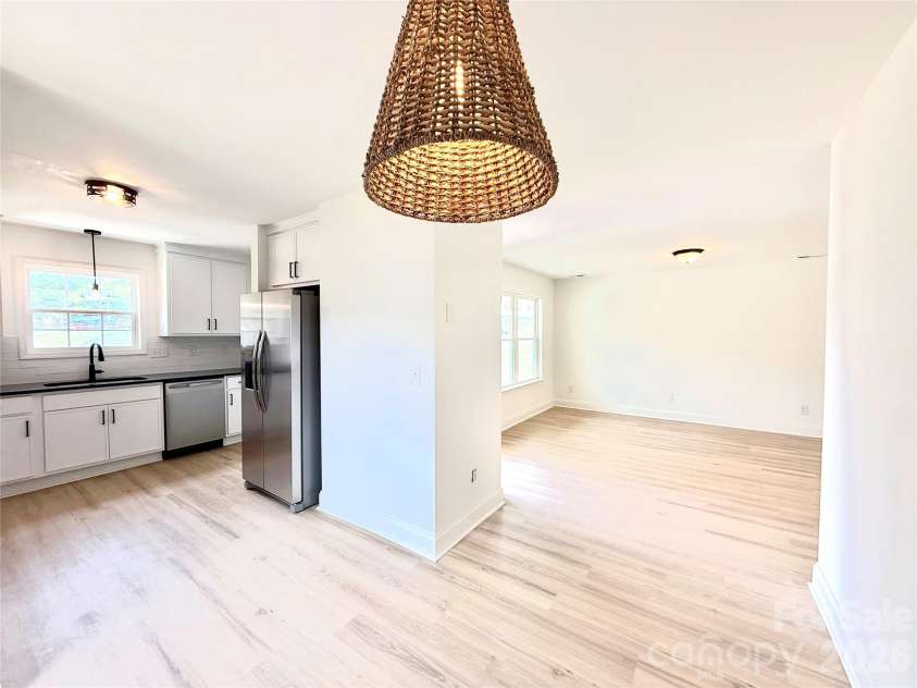 121 Beaver Street, Landis, NC 28088.  MLS# CAR4397337, YatesRealty ID 32870. 
