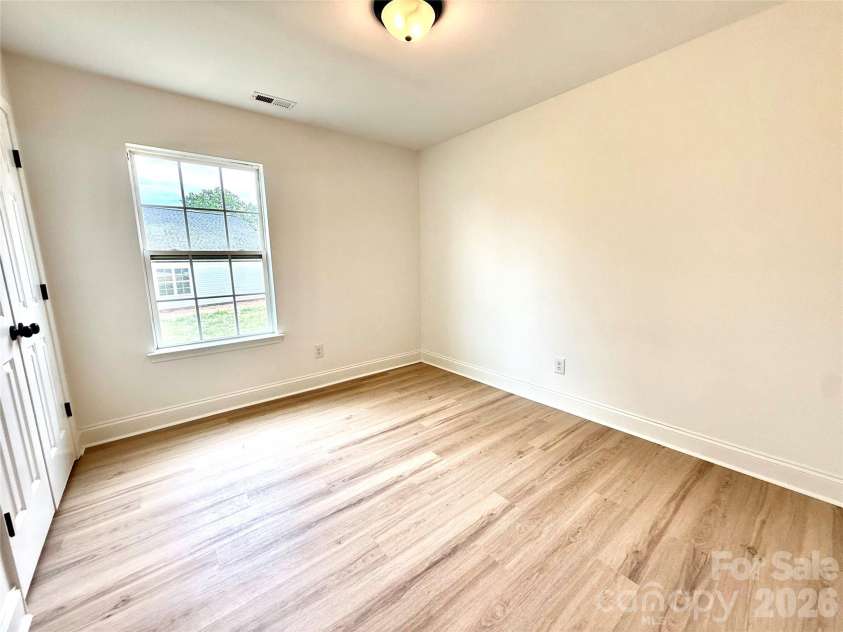 121 Beaver Street, Landis, NC 28088.  MLS# CAR4397337, YatesRealty ID 32870. 