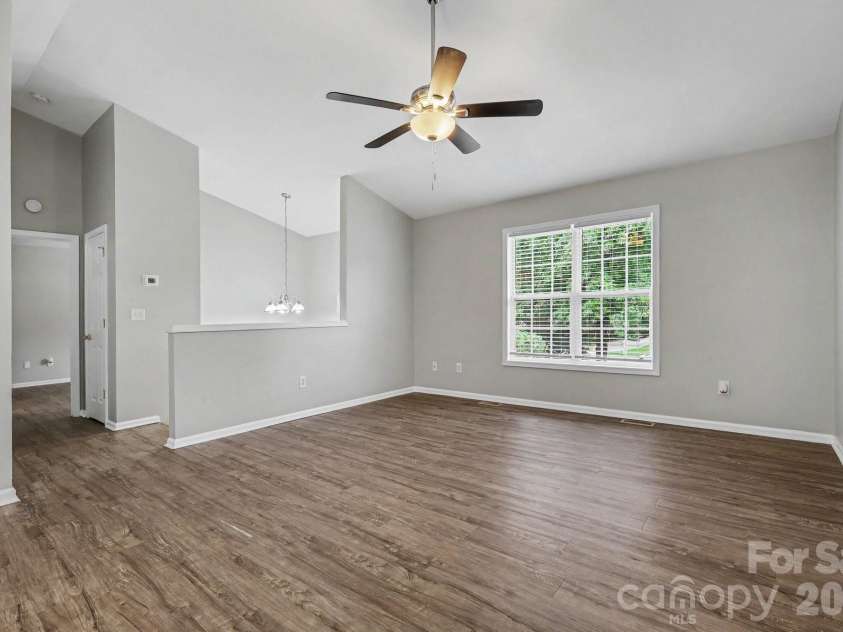 1607 Indian Springs Drive, Conover, NC 28613.  MLS# CAR4395363, YatesRealty ID 32871. 