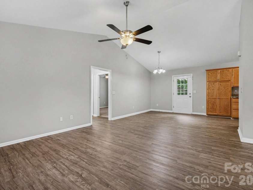 1607 Indian Springs Drive, Conover, NC 28613.  MLS# CAR4395363, YatesRealty ID 32871. 