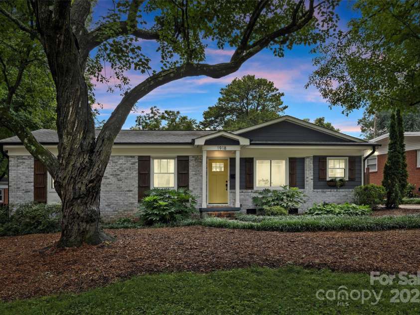 1918 Woodland Drive, Charlotte, NC 28205.  MLS# CAR4290808, YatesRealty ID 32871. 