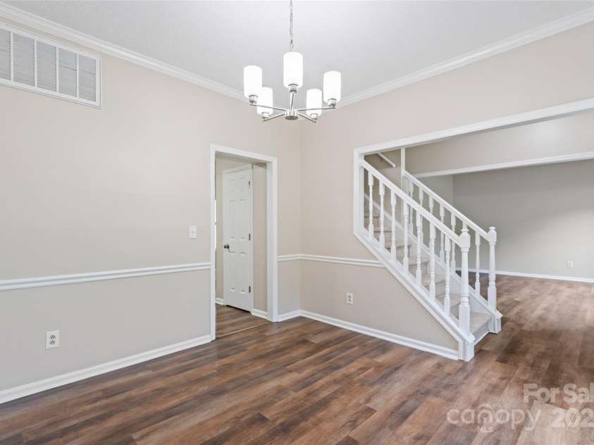 2813 Silkstream Lane, Charlotte, NC 28262.  MLS# CAR4290261, YatesRealty ID 32874. 