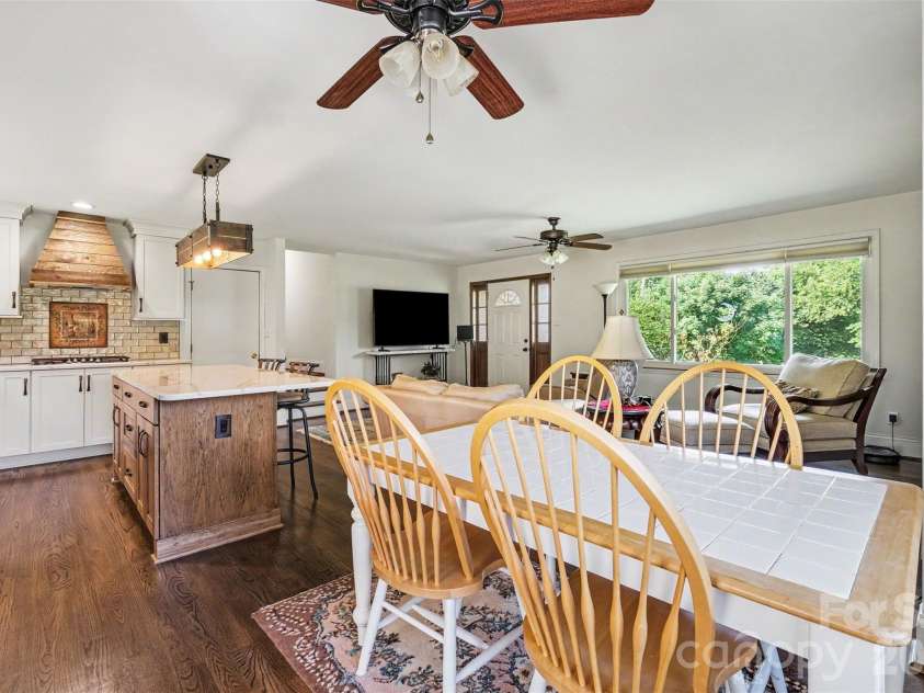 7107 Rolling Hills Drive, Sherrills Ford, NC 28673.  MLS# CAR4396922, YatesRealty ID 32874. Dining area into kitchen