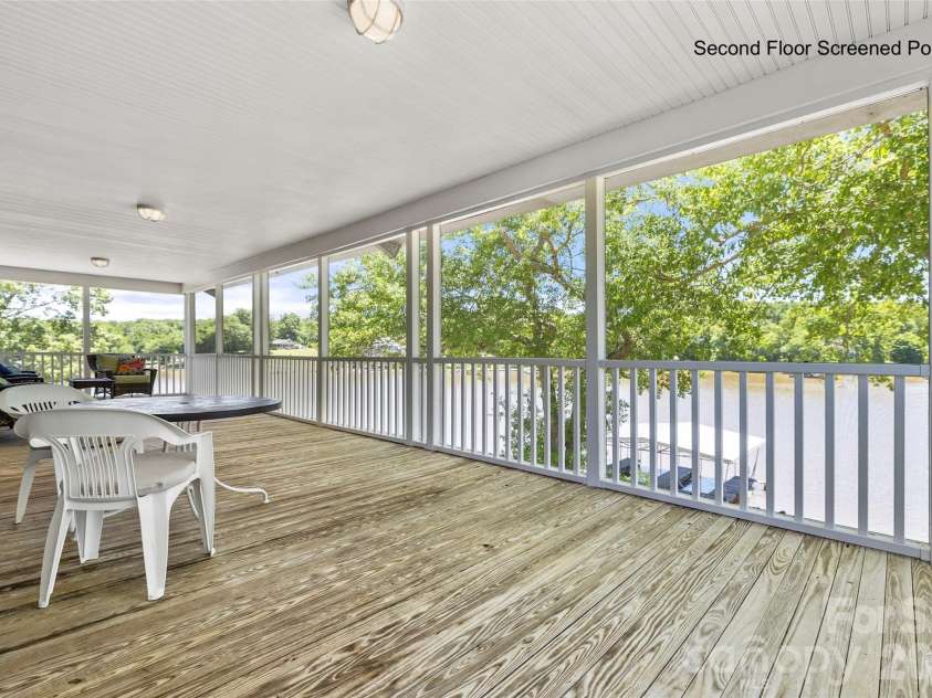 2450 Cottage Lane, Liberty Hill, SC 29074.  MLS# CAR4389251, YatesRealty ID 32875. 