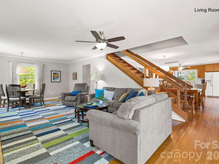 2450 Cottage Lane, Liberty Hill, SC 29074.  MLS# CAR4389251, YatesRealty ID 32875. 
