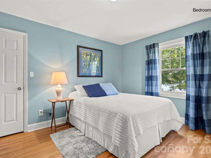 2450 Cottage Lane, Liberty Hill, SC 29074.  MLS# CAR4389251, YatesRealty ID 32875. 