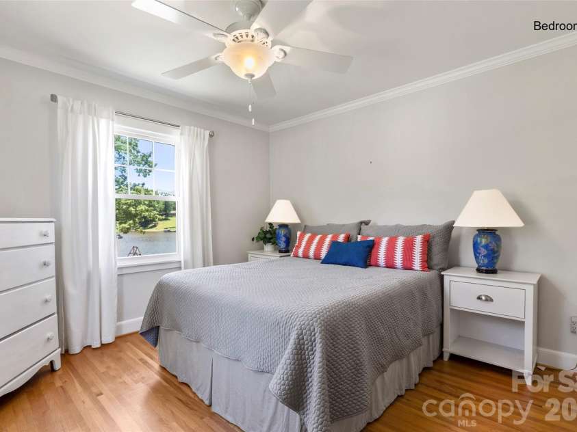 2450 Cottage Lane, Liberty Hill, SC 29074.  MLS# CAR4389251, YatesRealty ID 32875. 
