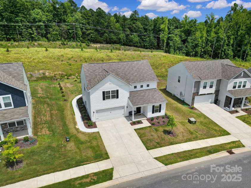 628 Mile Creek Road, Edgemoor, SC 29712.  MLS# CAR4278117, YatesRealty ID 32876. 