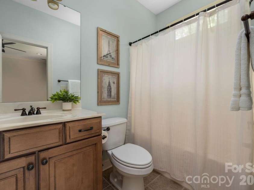 8325 Curico Lane, Charlotte, NC 28227.  MLS# CAR4387517, YatesRealty ID 32877. Bathroom Second floor