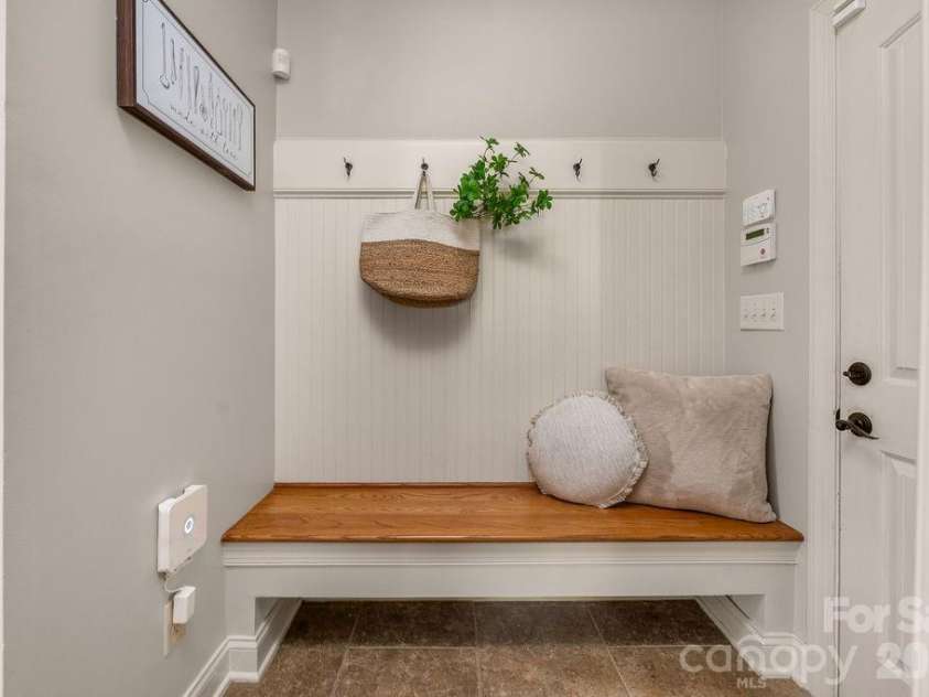 8325 Curico Lane, Charlotte, NC 28227.  MLS# CAR4387517, YatesRealty ID 32877. Drop Zone from Garage