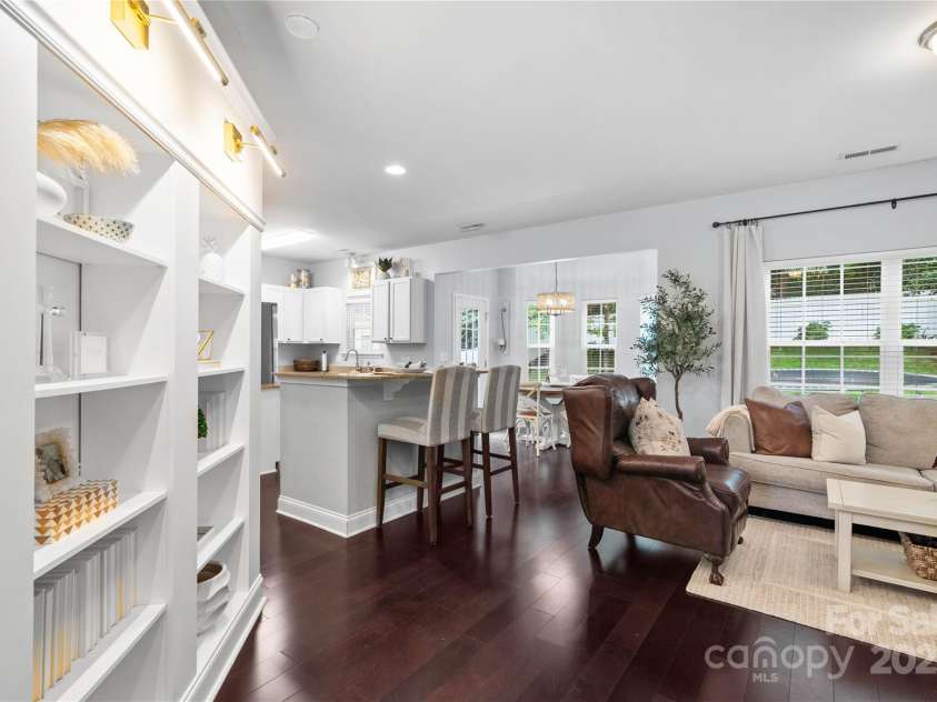 19333 Pocono Lane, Cornelius, NC 28031.  MLS# CAR4286537, YatesRealty ID 32878. View from the foyer to the living room and kitchen.