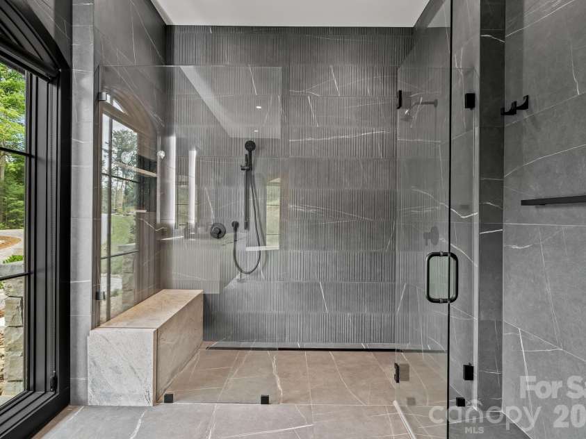 504 Hollow Trail, Asheville, NC 28803.  MLS# CAR4396838, YatesRealty ID 32879. 