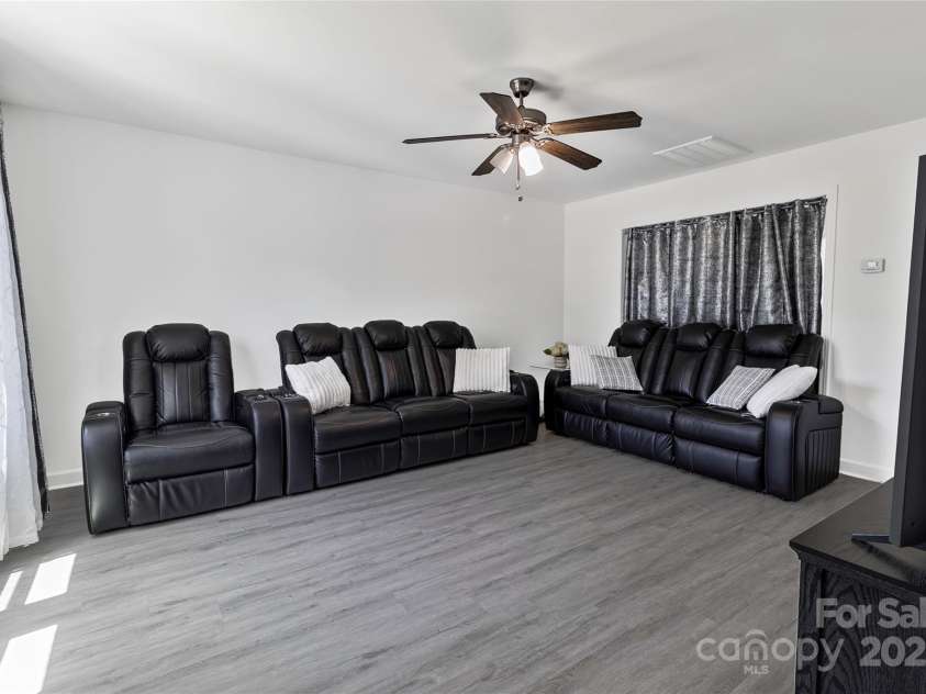 1903 Midwood Drive, Albemarle, NC 28001.  MLS# CAR4283893, YatesRealty ID 3288. 