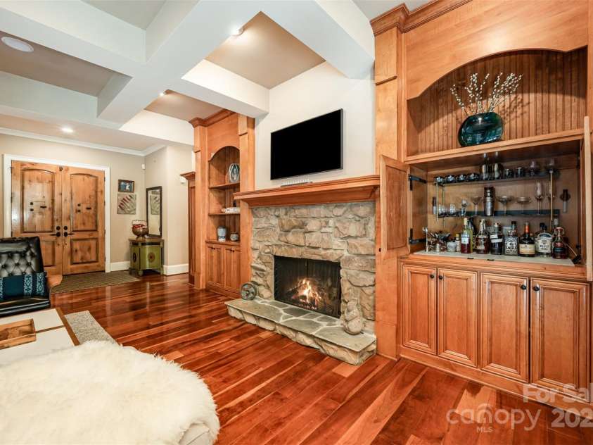 131 Quiet Waters Road, Belmont, NC 28012.  MLS# CAR4283418, YatesRealty ID 32880. 