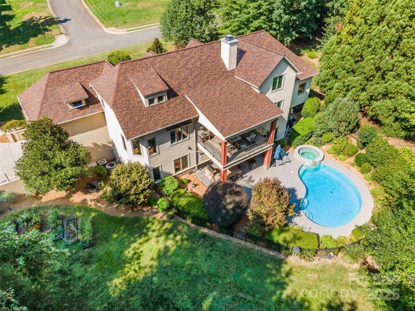 131 Quiet Waters Road, Belmont, NC 28012.  MLS# CAR4283418, YatesRealty ID 32880. 