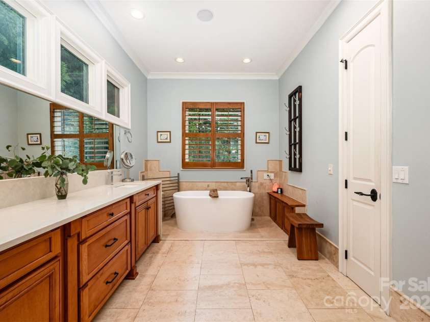 131 Quiet Waters Road, Belmont, NC 28012.  MLS# CAR4283418, YatesRealty ID 32880. 