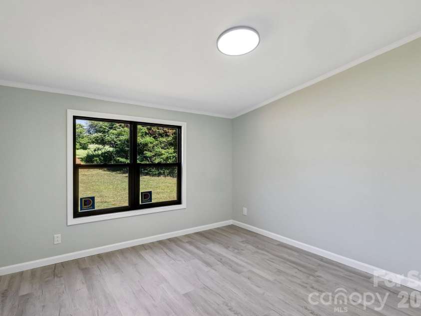 4126 Ritchfield Drive, Lincolnton, NC 28092.  MLS# CAR4394146, YatesRealty ID 32880. 