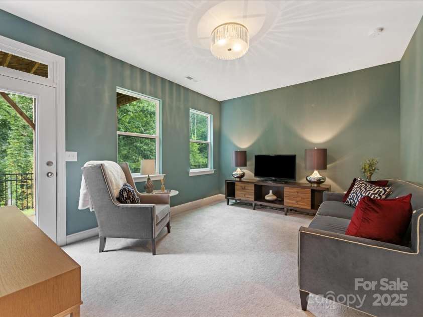 2314 Creekmere Lane, Charlotte, NC 28262.  MLS# CAR4290042, YatesRealty ID 32881. 