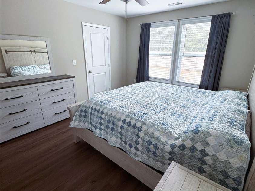 9 Half Moon Drive, Swannanoa, NC 28778.  MLS# CAR4289226, YatesRealty ID 32882. Light and Airy