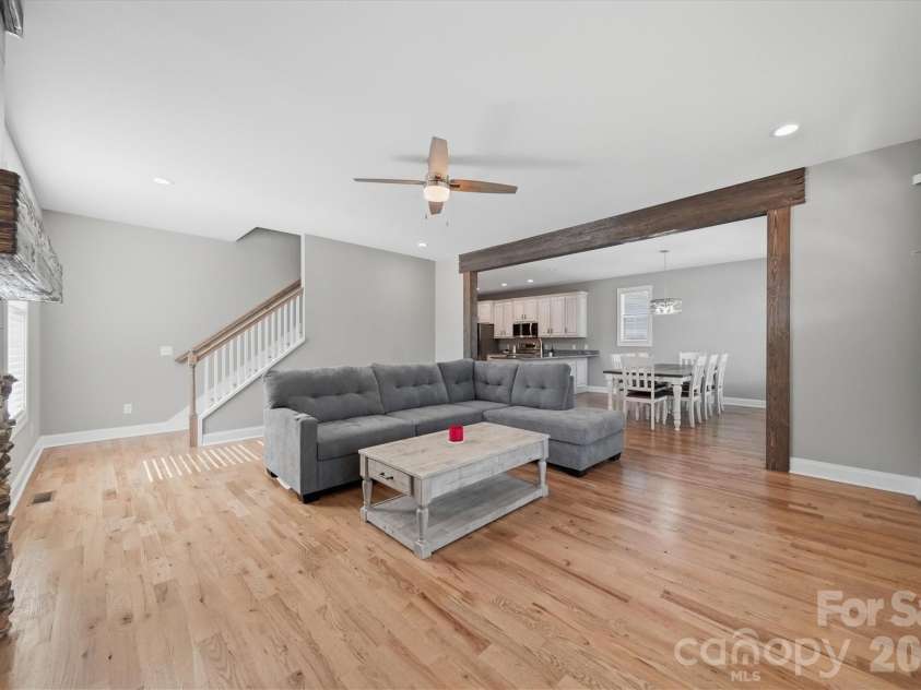 135 Maplewood Court, Hudson, NC 28638.  MLS# CAR4392707, YatesRealty ID 32884. 