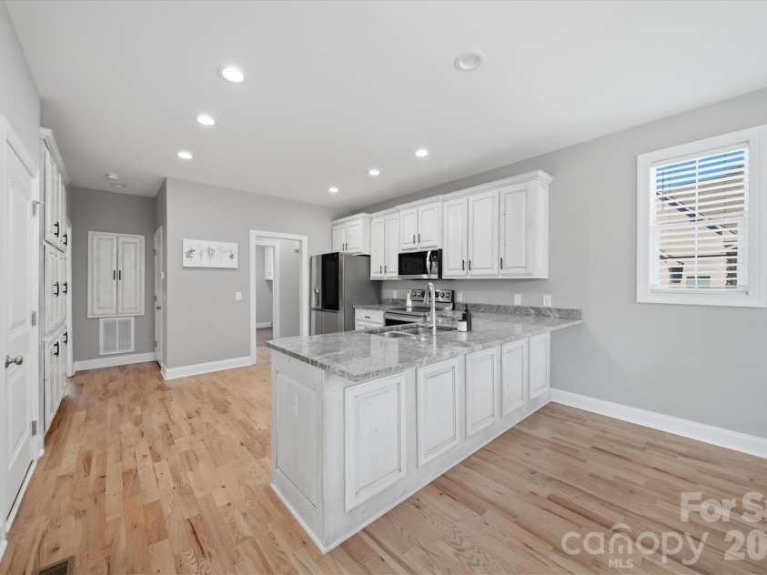 135 Maplewood Court, Hudson, NC 28638.  MLS# CAR4392707, YatesRealty ID 32884. 