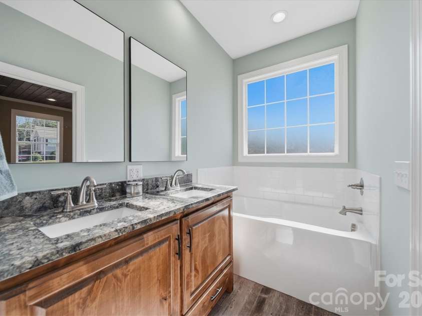 135 Maplewood Court, Hudson, NC 28638.  MLS# CAR4392707, YatesRealty ID 32884. 