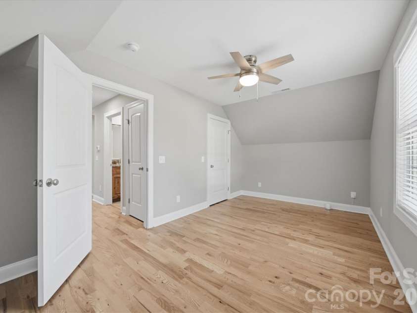 135 Maplewood Court, Hudson, NC 28638.  MLS# CAR4392707, YatesRealty ID 32884. 