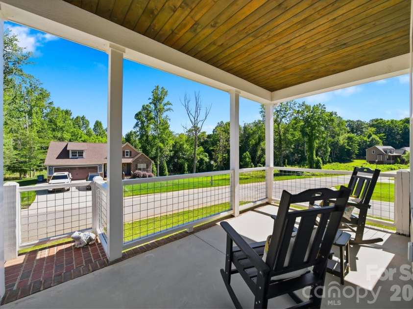 135 Maplewood Court, Hudson, NC 28638.  MLS# CAR4420699, YatesRealty ID 32884. 