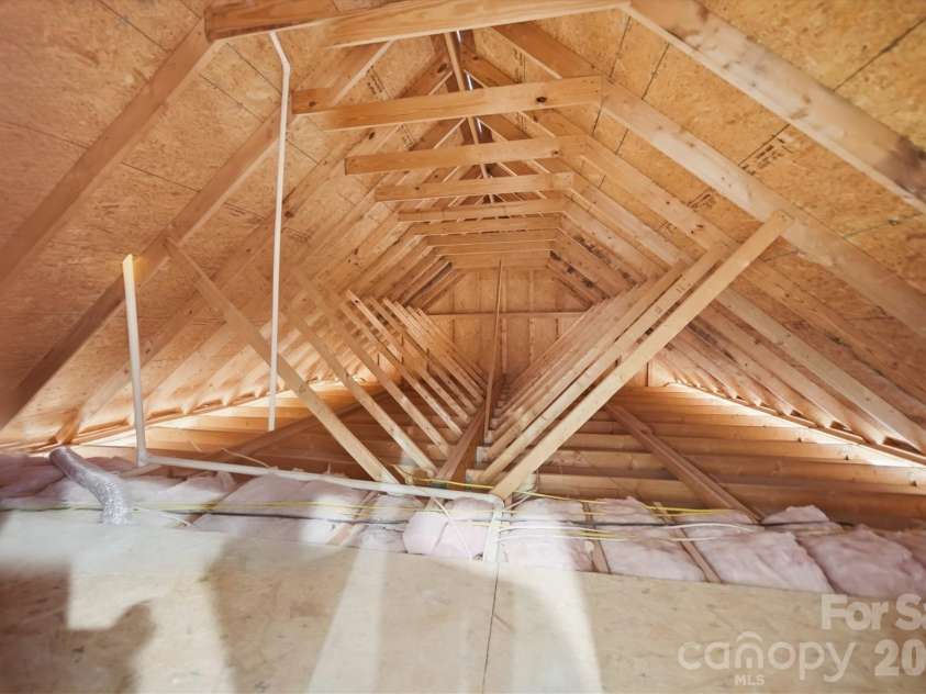 135 Maplewood Court, Hudson, NC 28638.  MLS# CAR4420699, YatesRealty ID 32884. 