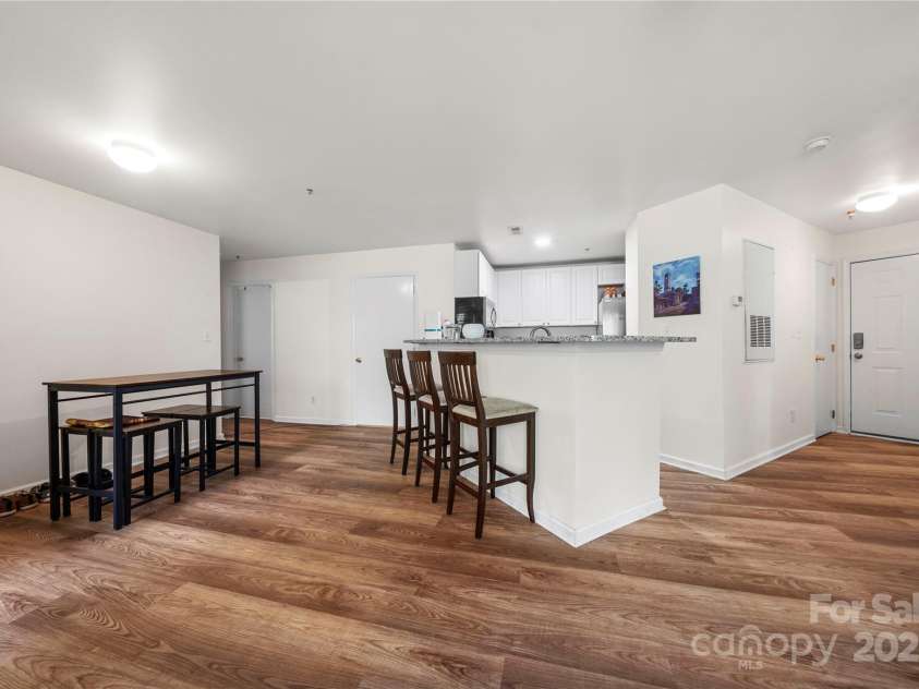 9909 Campus Walk Lane, Charlotte, NC 28262.  MLS# CAR4286244, YatesRealty ID 32884. 